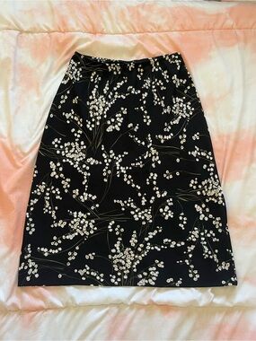 Hillard and Hanson Skirt